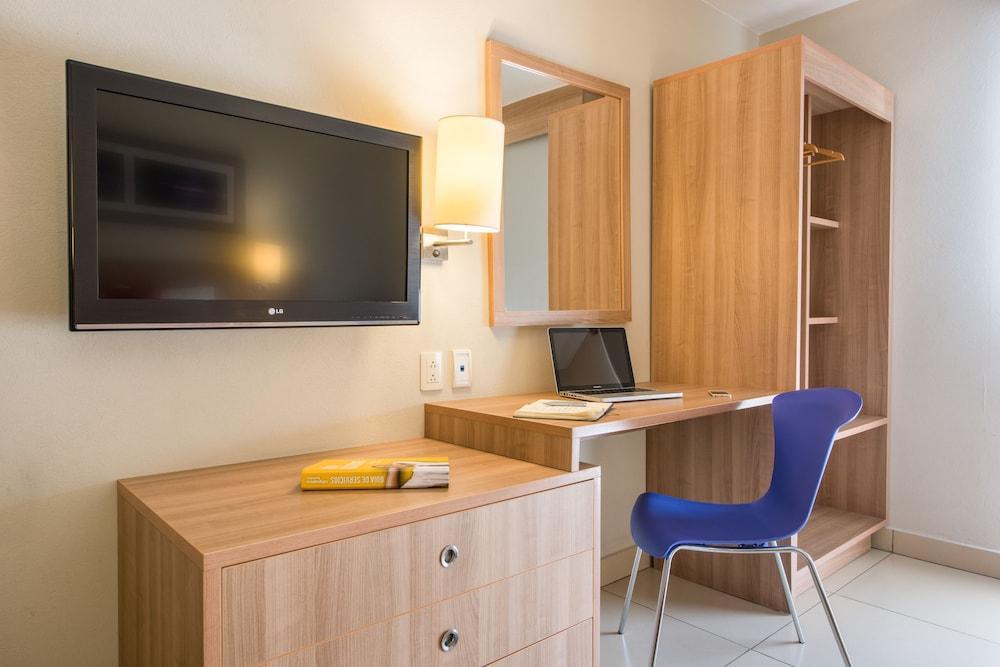 City Express By Marriott San Jose Costa Rica เอเรเดีย ภายนอก รูปภาพ